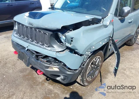 2017 Jeep Renegade Trailhawk 4X4 z USA, uszkodzony, nr VIN ZACCJBCB8HPE88025